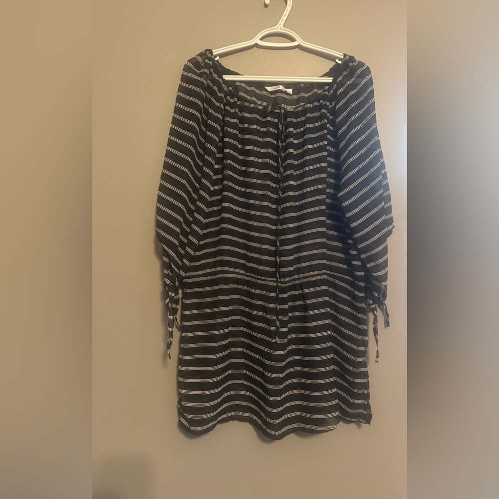 La Vie En Rose Black and White sheer coverup